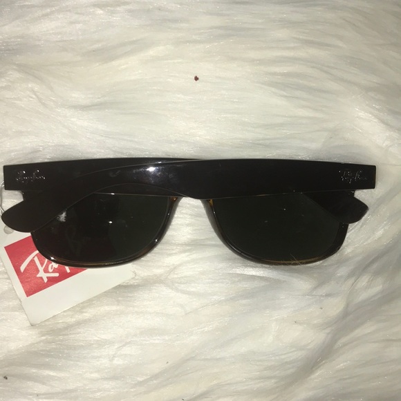 Authentic Rays ban sunglasses - Picture 7 of 8